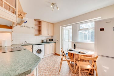 3 bed house, Westgate Close, Harbledown, Kent, CT28JH - Image 4