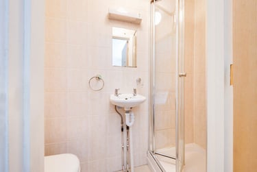 5 bed house, Crossways, Hales Place, Kent, CT27BS - Image 15