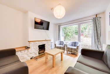 6 bed house, Uplands, Hales Place, Kent, CT27BL - Image 2