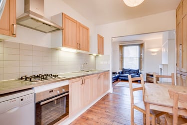 2 bed house, Wincheap, Kent, CT13RX - Image 7