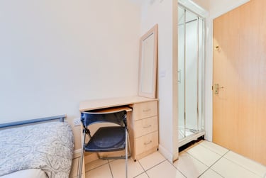 6 bed house, Kent Avenue, Christchurch, Kent, CT11RN - Image 9