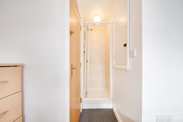 4 bed house, Tenterden Drive, Hales Place, Canterbury, CT27BN - Image 10