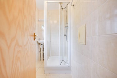 4 bed house, Tenterden Drive, Hales Place, Canterbury, CT27BN - Image 15