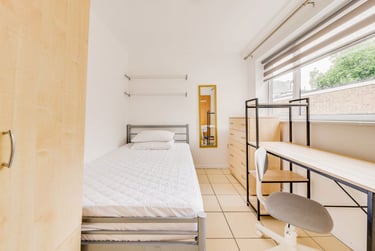 6 bed house, Somner Close, St Stephens, Kent, CT28LJ - Image 9