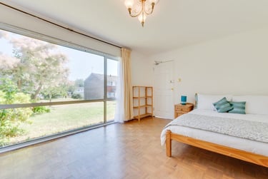 5 bed house, Somner Close, St Stephens, Kent, CT28LJ - Image 2