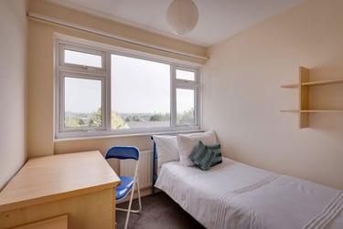 4 bed house, Hovenden Close, Hales Place, Kent, CT27DR - Image 14