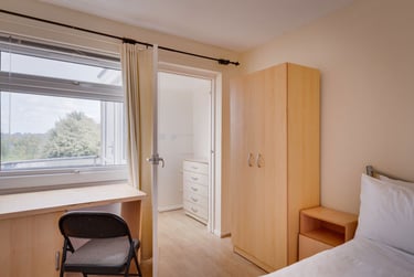 4 bed house, Hovenden Close, Hales Place, Kent, CT27DR - Image 12