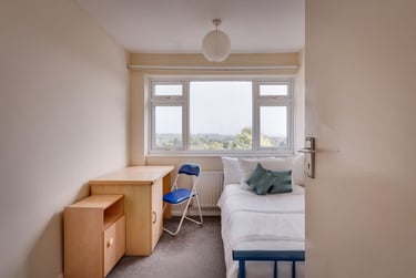 4 bed house, Hovenden Close, Hales Place, Kent, CT27DR - Image 12