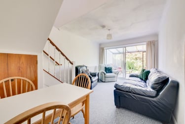 1 bed house, St Michaels Road, St Stephens, Kent, CT27HG - Image 3