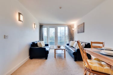 3 bed flat, Bingley Court, Wincheap, Kent, CT12SX - Image 6