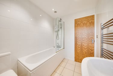 1 bed house, Crossways, Hales Place, Kent, CT27BS - Image 11