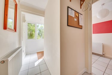 1 bed house, Crossways, Hales Place, Kent, CT27BS - Image 8