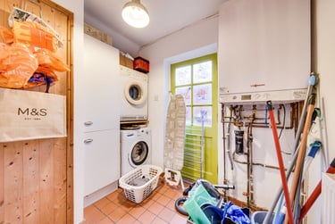 4 bed house, St Michaels Road, St Stephens, Kent, CT27HG - Image 9