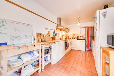 4 bed house, St Michaels Road, St Stephens, Kent, CT27HG - Image 3