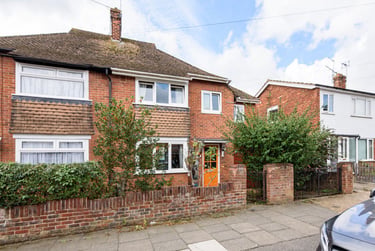4 bed house, St Michaels Road, St Stephens, Kent, CT27HG - Image 1