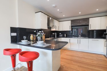 3 bed flat, Ecco, Highfield, Sheffield, S118BP - Image 9