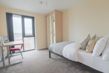 3 bed flat, Ecco, Highfield, Sheffield, S118BP - Image 8