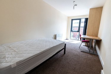 3 bed flat, Ecco, Highfield, Sheffield, S118BP - Image 12