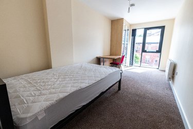 3 bed flat, Ecco, Highfield, Sheffield, S118BP - Image 13