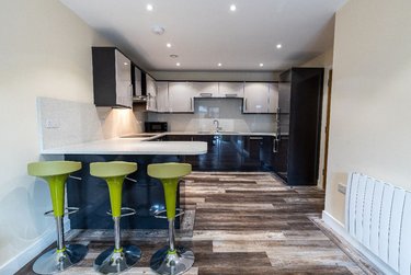 3 bed flat, Ecco, Highfield, Sheffield, S118BP - Image 1