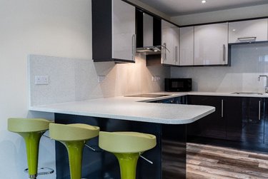 3 bed flat, Ecco, Highfield, Sheffield, S118BP - Image 3