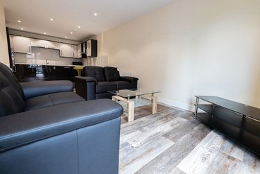 3 bed flat, Ecco, Highfield, Sheffield, S118BP - Image 3