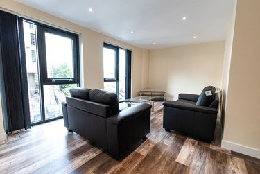 3 bed flat, Ecco, Highfield, Sheffield, S118BP - Image 3