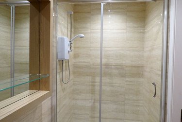 4 bed flat, 121 Fitzwilliam Street, Devonshire Green, Sheffield, S14JP - Image 6