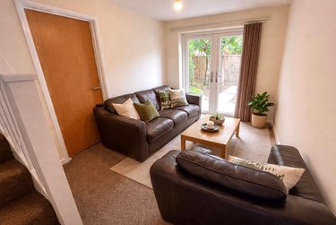 4 bed house, Headford Gardens, Devonshire Green, Sheffield, S37XB - Image 2
