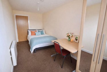 3 bed flat, 121 Fitzwilliam Street, Devonshire Green, Sheffield, S14JP - Image 8