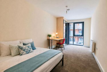 3 bed flat, Ecco, Highfield, Sheffield, S118BP - Image 4