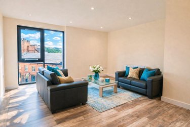 3 bed flat, Ecco, Highfield, Sheffield, S118BP - Image 2