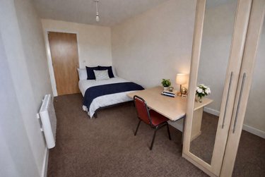 3 bed flat, 121 Fitzwilliam Street, Devonshire Green, Sheffield, S14JP - Image 8