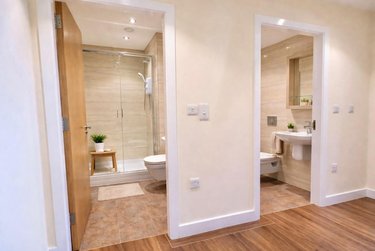 3 bed flat, 121 Fitzwilliam Street, Devonshire Green, Sheffield, S14JP - Image 5