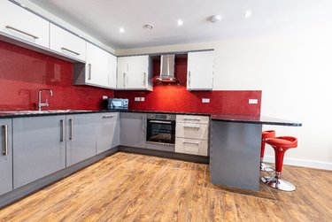 2 bed flat, Ecco, Highfield, Sheffield, S118BP - Image 2