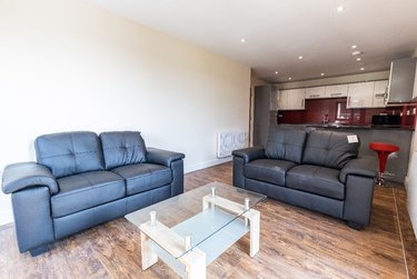 2 bed flat, Ecco, Highfield, Sheffield, S118BP - Image 8