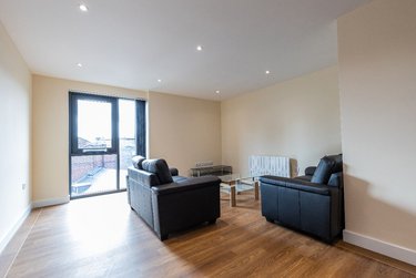 3 bed flat, Ecco, Highfield, Sheffield, S118BP - Image 3