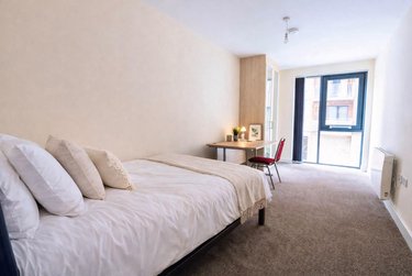 3 bed flat, Ecco, Highfield, Sheffield, S118BP - Image 11