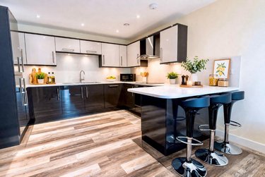 3 bed flat, Ecco, Highfield, Sheffield, S118BP - Image 1