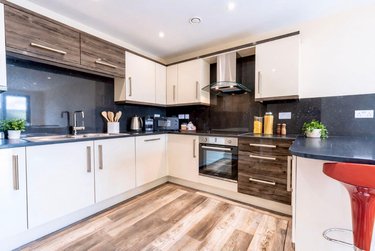 3 bed flat, Ecco, Highfield, Sheffield, S118BP - Image 1