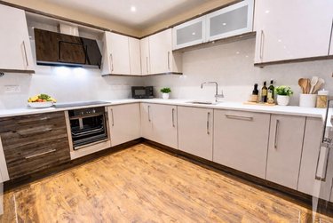 2 bed flat, Ecco, Highfield, Sheffield, S118BP - Image 5