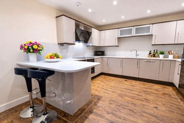 2 bed flat, Ecco, Highfield, Sheffield, S118BP - Image 3