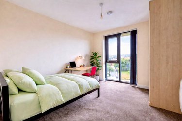 3 bed flat, Ecco, Highfield, Sheffield, S118BP - Image 7