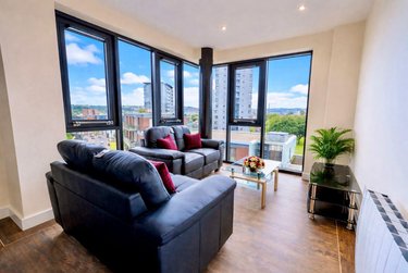 2 bed flat, Ecco, Highfield, Sheffield, S118BP - Image 2