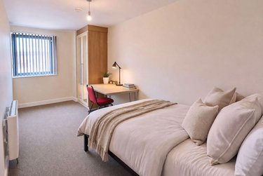 4 bed flat, 121 Fitzwilliam Street, Devonshire Green, Sheffield, S14JP - Image 7