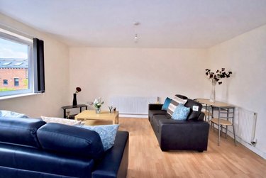 5 bed flat, Broom Street, Broomhall, Sheffield, S102DA - Image 5