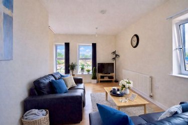 3 bed flat, Flat 1a Broom Street, Broomhall, Sheffield, S102DA - Image 2