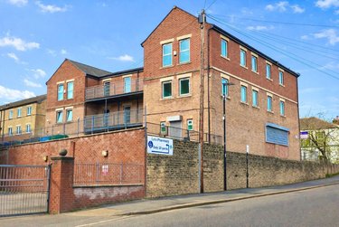 5 bed flat, Broom Street, Broomhall, Sheffield, S102DA - Image 1