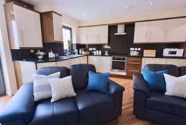 6 bed house, 6b Wilkinson Street, Devonshire Green, Sheffield, S102GA - Image 1