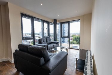 2 bed flat, Ecco, Highfield, Sheffield, S118BP - Image 3